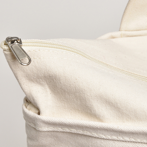 EXPANDABLE ZIPPER TOP CLOSURE CANVAS BOAT TOTE - Image 2